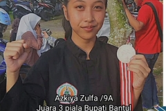 Juara Pencak Silat- Azkiya